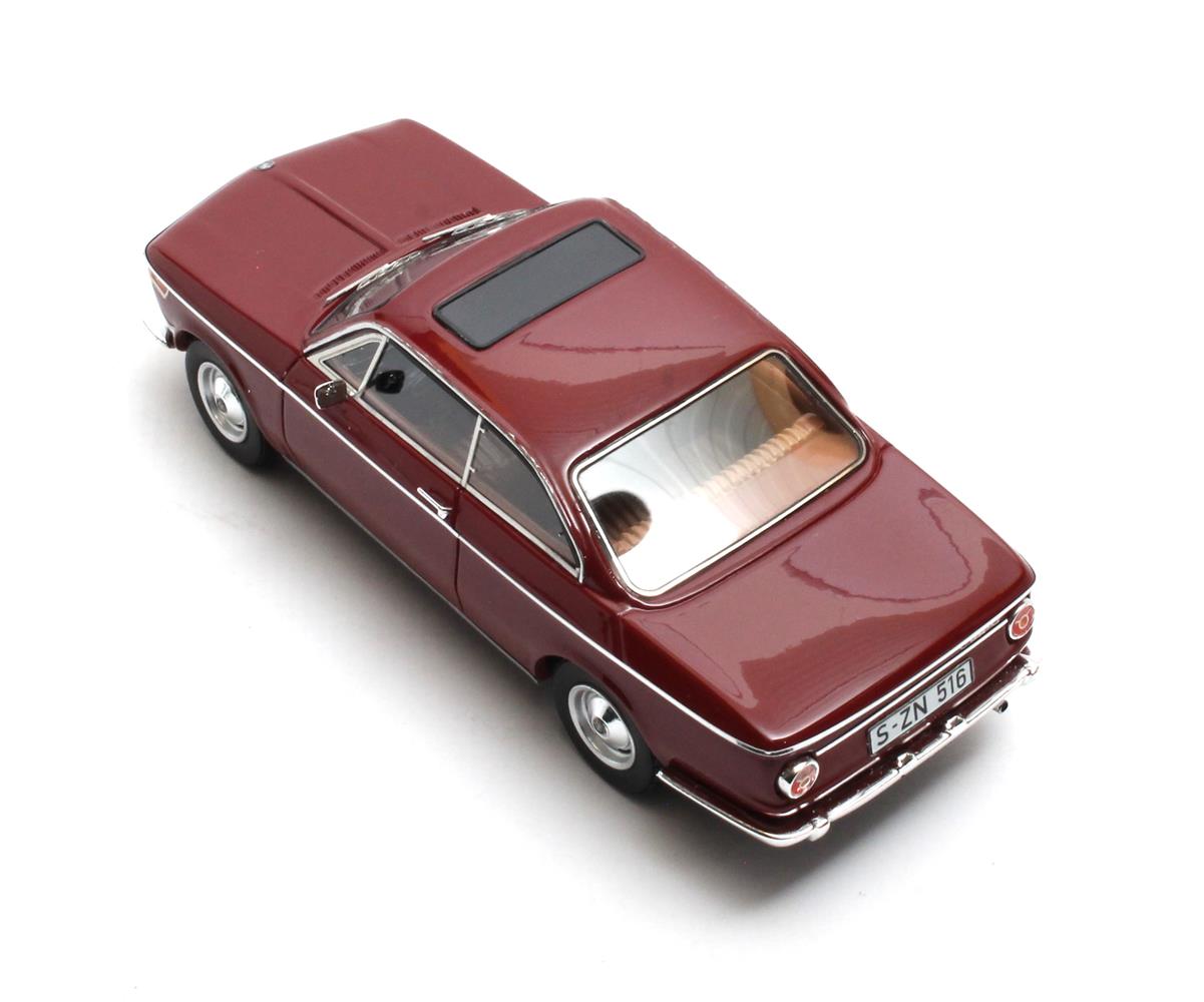 Matrix 1/43 Alfa Romeo 1900 Super Boana Primavera – Blanc/rouge, Prévente